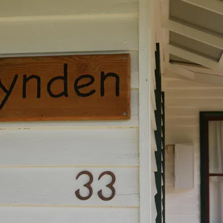 Lynden Cottage - Built 1884 In The Heart Of Town Trentham Exterior photo