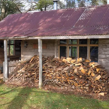 Lynden Cottage - Built 1884 In The Heart Of Town Trentham Exterior photo